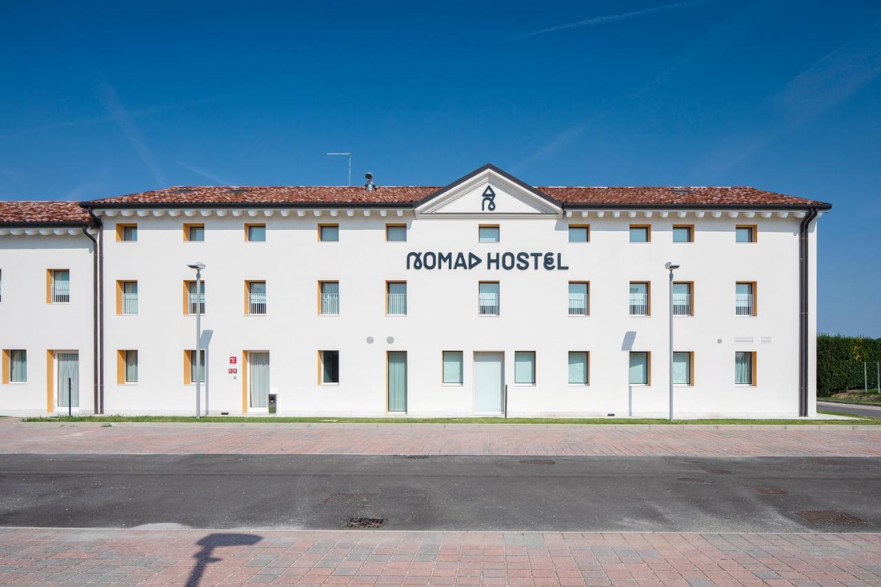 Nomad Hostel Treviso Exterior foto