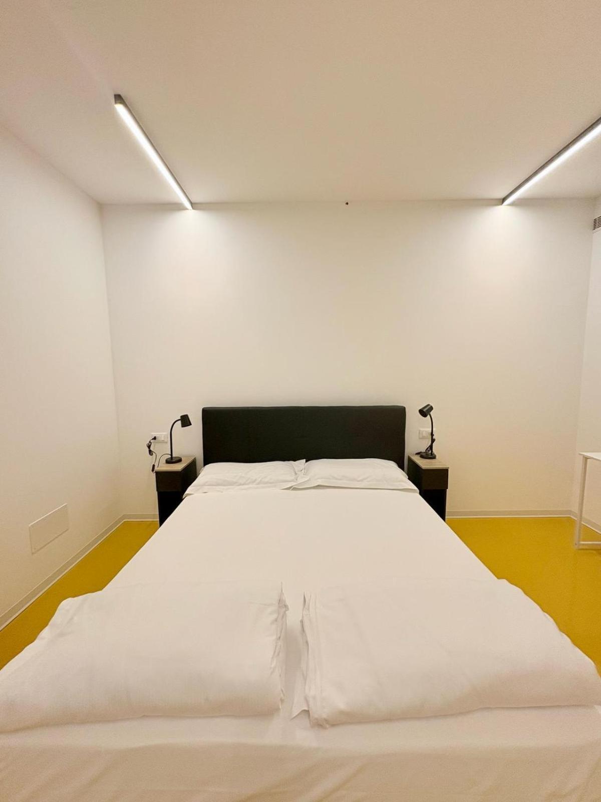Nomad Hostel Treviso Exterior foto